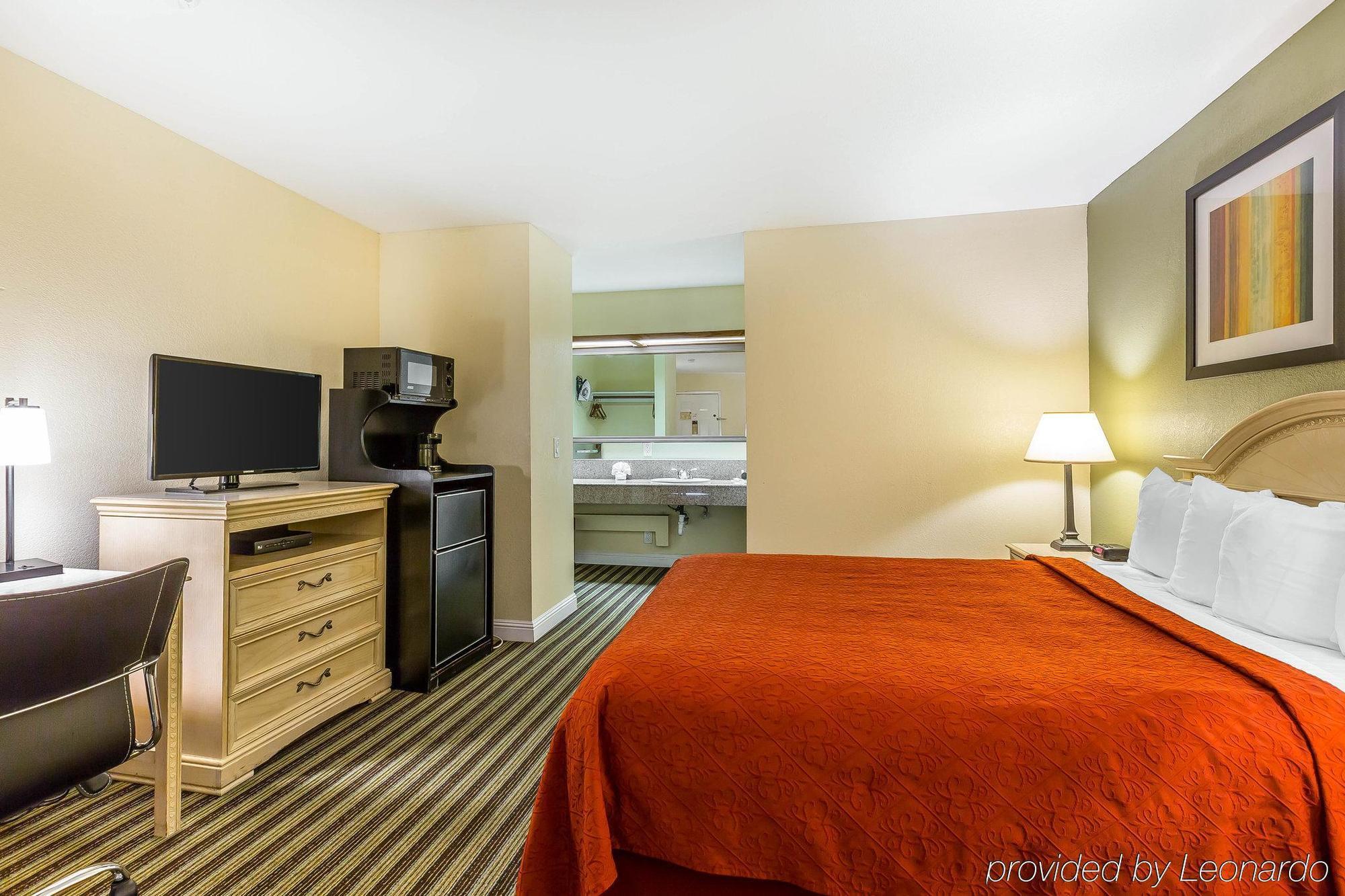 Quality Inn Salinas Esterno foto